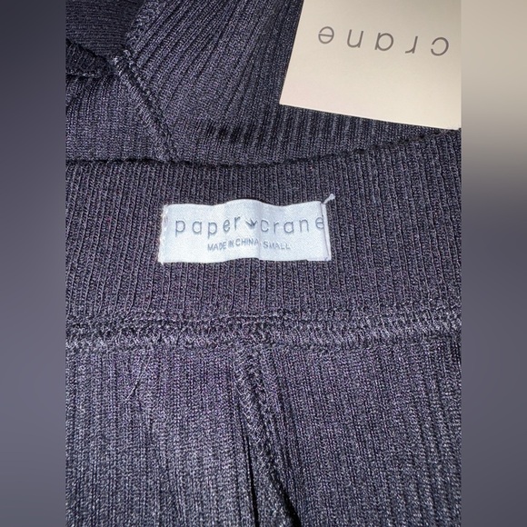 Paper Crane Two Piece Ribbed Shorts Set - Picture 5 of 6